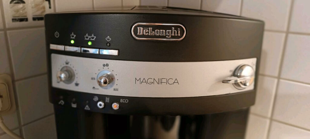 De'Longhi Kaffeevollautomat ESAM 3000.B Test